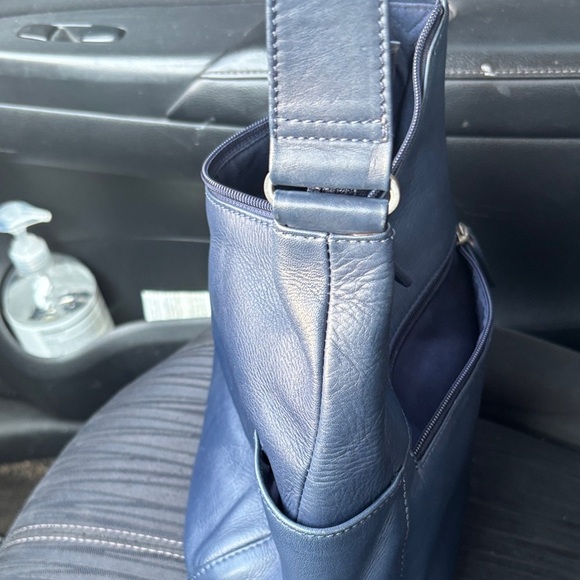 St. John's Bay Deep Blue Hobo Bag - Picture 4 of 9